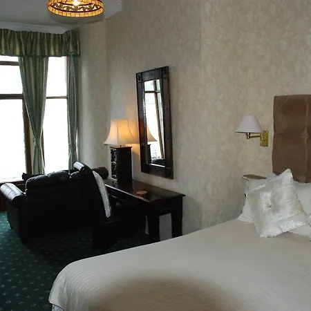 Guest house Glendale