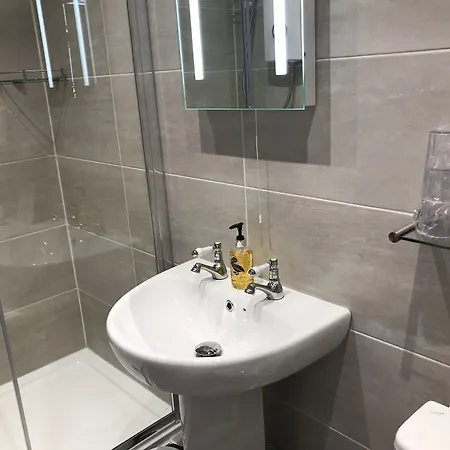 بيت ضيافة Glendale