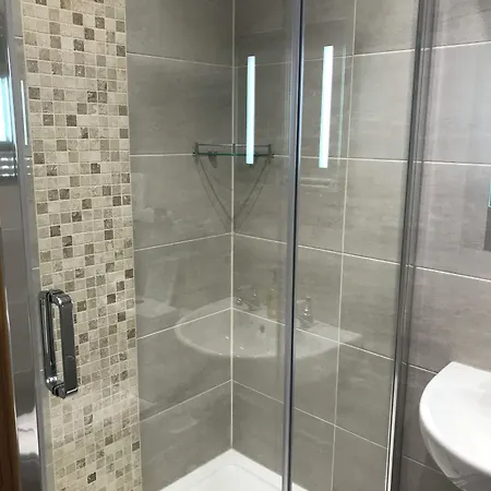 Glendale 4*